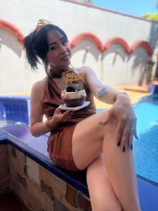 MissVictoria_ 💕🔥 Happy Birthday to me 🍷🍾 Pic 2