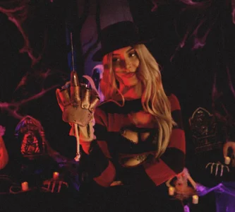 aleszia_rouse more halloween Poză