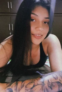 Mia_Dior_ Public Kuva 3