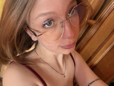 BeatriceLoven Your sexy girl Pic 2