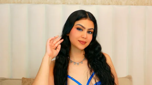 EmilyBills Lovely face Pic 4