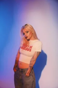 Public de AndiaHart  5 Imagens