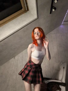 ElizabethHarpper Public Foto 9