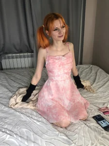 JuanaSumma Your school friend  5টি ছবি