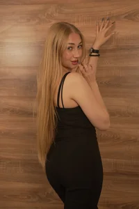 paninaomi Public зображення 3