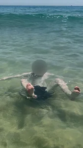 vornyx Beach Day Immagine  2