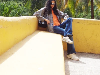 ShanyFerrati OUTDOORS Afuera en gardens Εικόνα 6