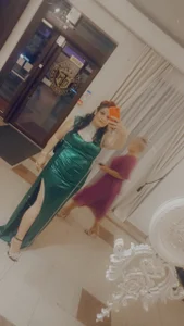 Ariellefoxy Public Foto