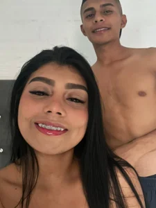 RynaandJhonPublic Bild