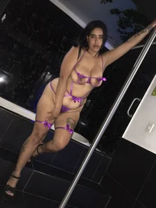 Bonnie_and_wizkhalのSexy Bonnie In Lingerieの 7枚の写真