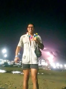 jack_pergurtson01 Night  2টি ছবি