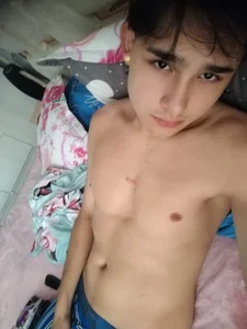 monky_0002 Monky🐊 Pic