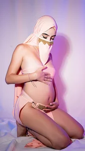 zahra_66 😊 my beautiful belly 😍 Pic 2