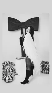 CelesteBailey Maddy's an angel! 🎁 зображення 5