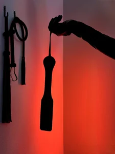 Marie_FitchのKneel before the Goddessの 3枚の写真