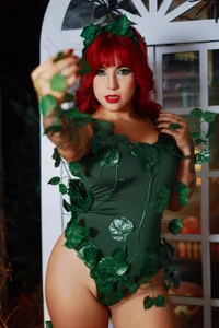 HannaaMiller Halloween 2025 ❤️‍🔥👑🎃 Foto 6