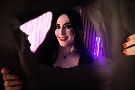 Belly_Rosse 📸Morticia Bilde 8