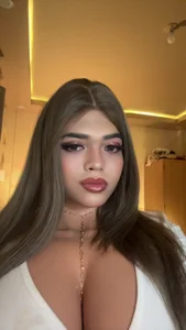 AlloraMarie Goddess!❤️‍🔥 Foto