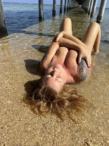 TammyJeann: Teasing ( 4 фото)