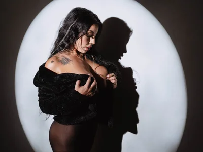 Natasha_hartaman Public Immagine  6