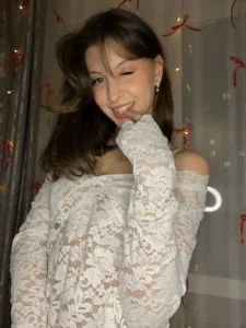 collecting happy moments 🎒 od LouiseChavez  2 snímek