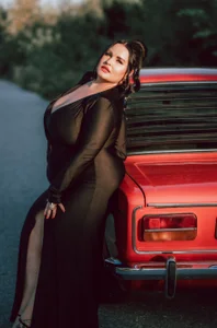 GeorgiaLerox 🖤Confidence is the key 🖤 Pic 2