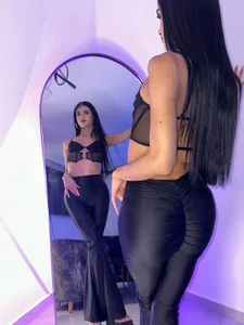 miapink_ofi happy new year 🖤🔥 Pic 4