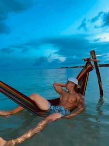 Lukas_Green Public Billede