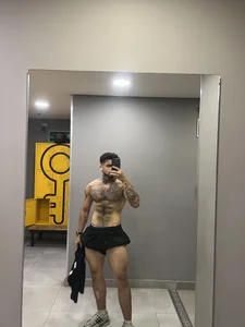 Benjii_Carter1 kullanıcısının 😘 albümü -  2 fotoğraf