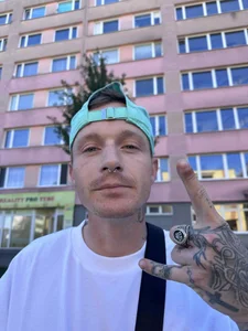 6Robinson1996Public Bild