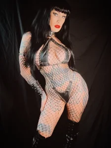 heavymetalvixen Public Pic 4