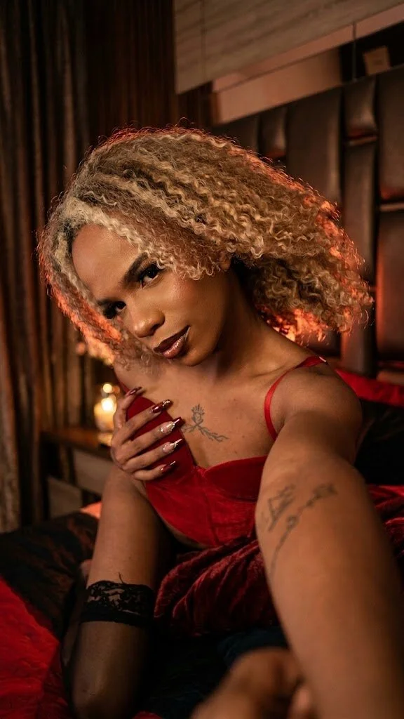 Thiana_Rogers Image populaire  8072