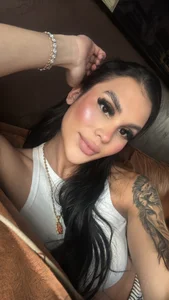 Helenbronwx 🤳Variety 사진 2