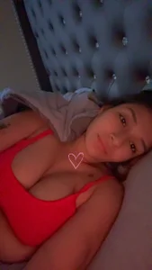 lonely_nanis Public Pic