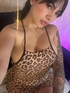 ValerySilva beauty Val Pic 5