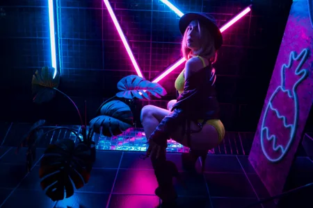 AnnaLeonhart2 Public Gambar 3