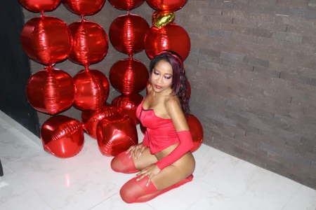 karla_dunn Day of Love Pic 2