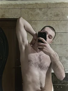 Raven_GF Public Pic 2