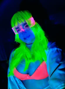 Rosie_Good_girl rose neon Pic 4
