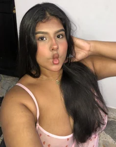 AnaBrowmnのSexy girl 💗の 5枚の写真