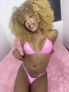 katriona_san katriona pink Pic 4