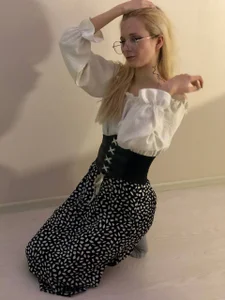 JuanaSumma To be happy, it is important to remain yourself Pic 2