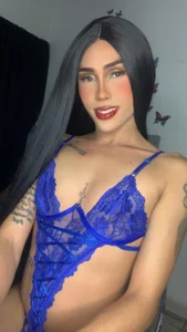 Ambarhilton“Soy tan cielo como pecado, tan suave como la tentación que te consume.”图片 2