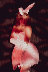 Grecia-sky Halloween your sweet bunny Pic 4