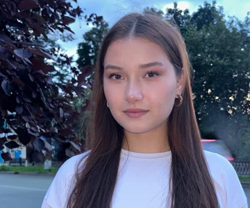 KenaAlleyne Public Pic 3