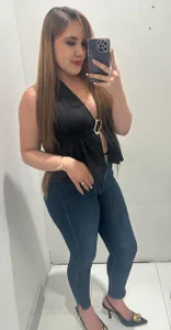 Weekend outfits 🌸 de ElenaGilbertAdams  2 Imagens