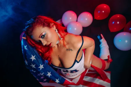 A Happy 4th of July 🗽✨✨... de LilyyBigAss  4 Imagens