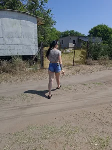 Miki420 Public Foto 4