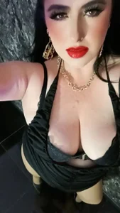 Von_T_ Fire... 🫦🥵 Bilde