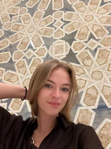 EditaHedley Public Pic 6